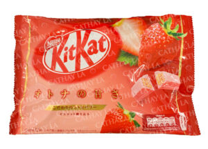KIT KAT  Strawberry #18347