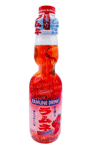 SHIRAKIKU Ramune Strawberry Drink